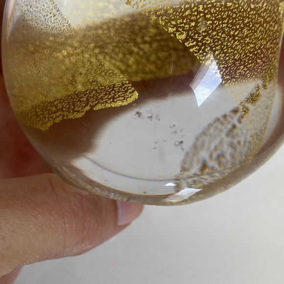 SP San Pacific Paper Weight: Round Clear with Gold Swirls on interior - Picture 9 of 11